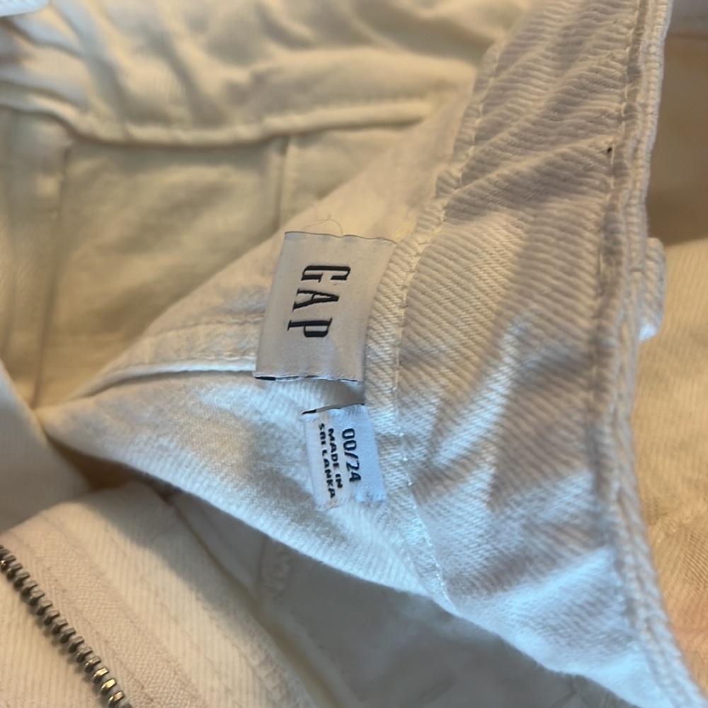 NWOT - Picture 3 of 3